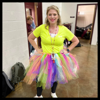 Skylar in Neon clothes